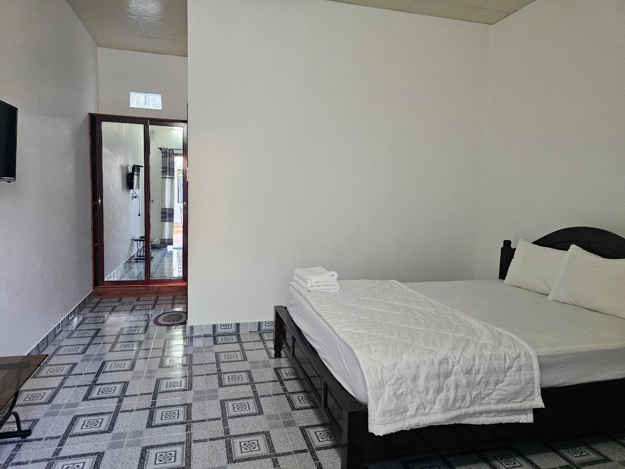 Cay Phuong Guesthouse Mũi Né Buitenkant foto