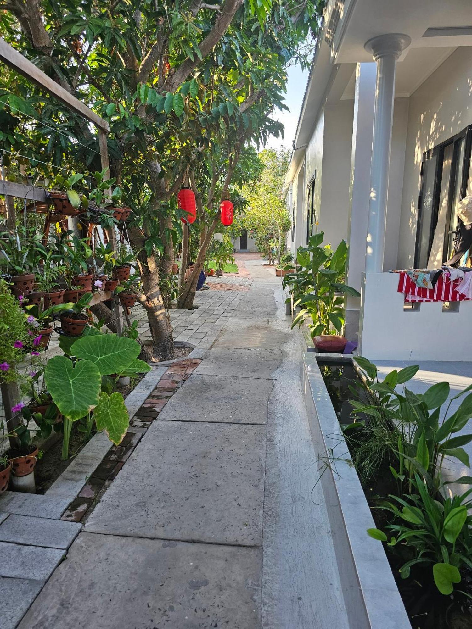 Cay Phuong Guesthouse Mũi Né Buitenkant foto